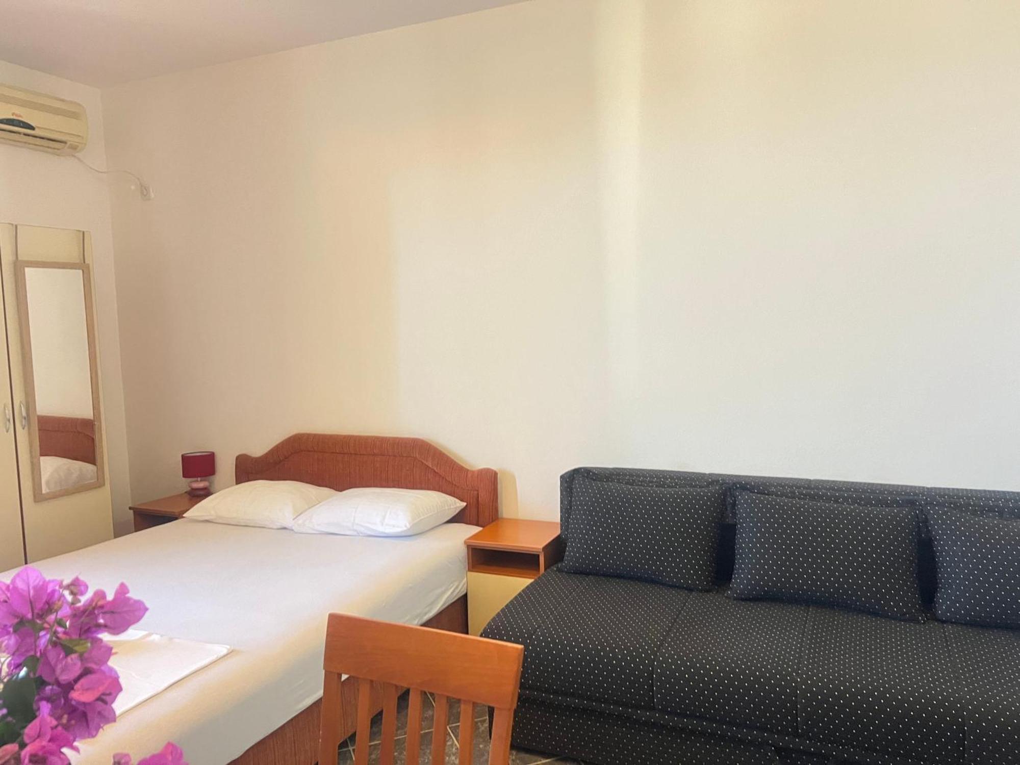 Apartments Radosevic Ulcinj Exteriör bild